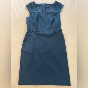 Ann Taylor outlet teal sz 8P dress